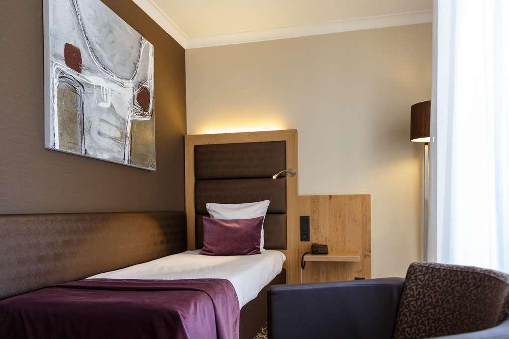 Hotel Restaurant Van Der Valk Nivelles-Sud Δωμάτιο φωτογραφία