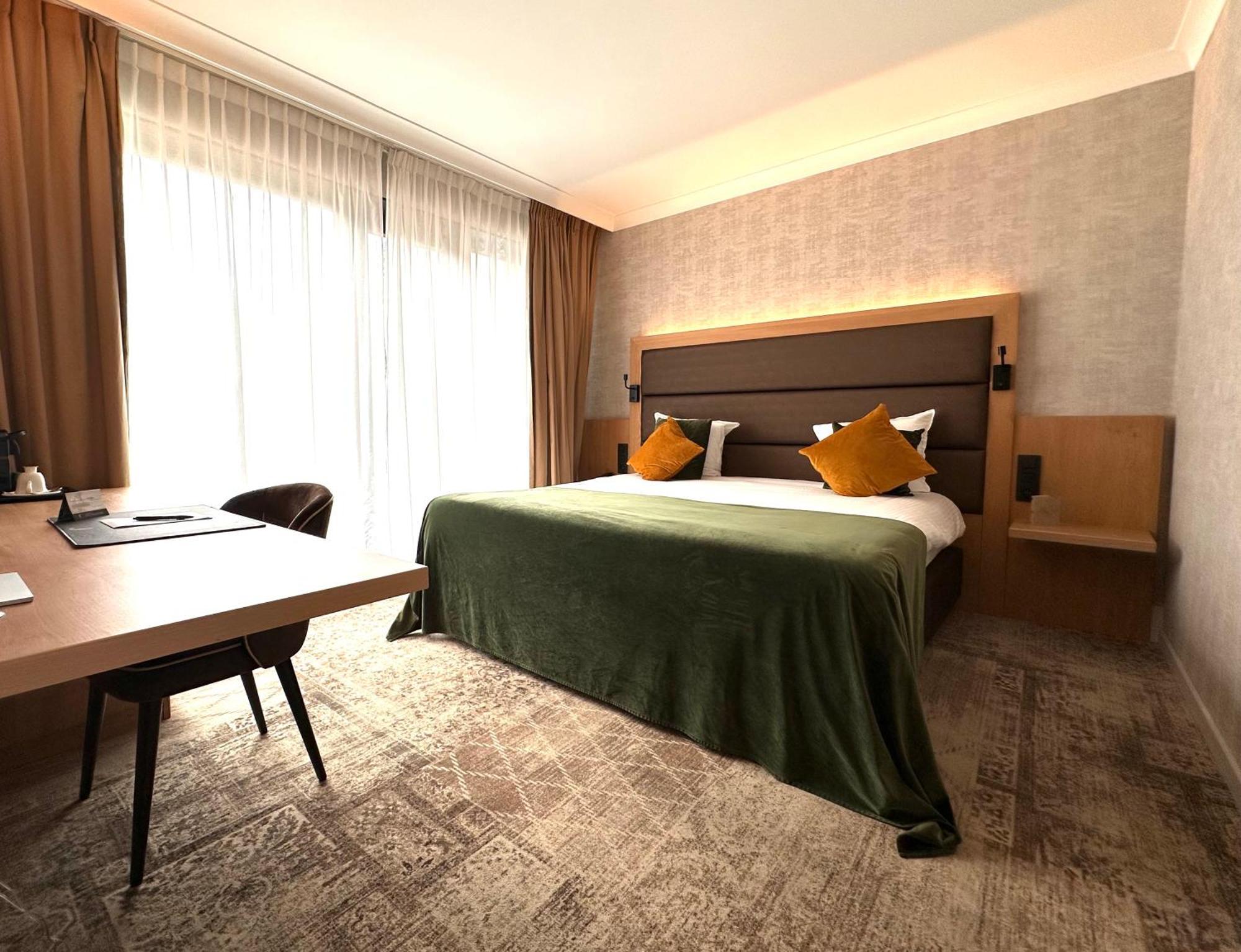 Hotel Restaurant Van Der Valk Nivelles-Sud Εξωτερικό φωτογραφία