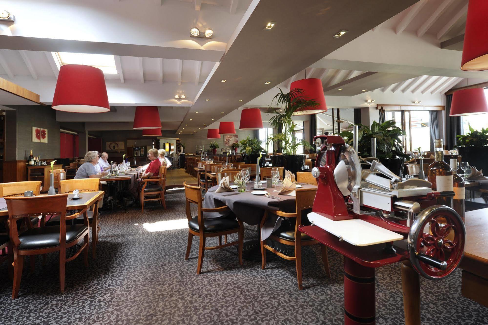 Hotel Restaurant Van Der Valk Nivelles-Sud Εξωτερικό φωτογραφία