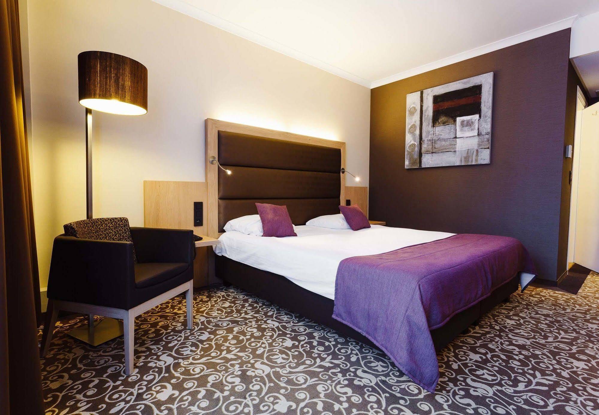 Hotel Restaurant Van Der Valk Nivelles-Sud Εξωτερικό φωτογραφία